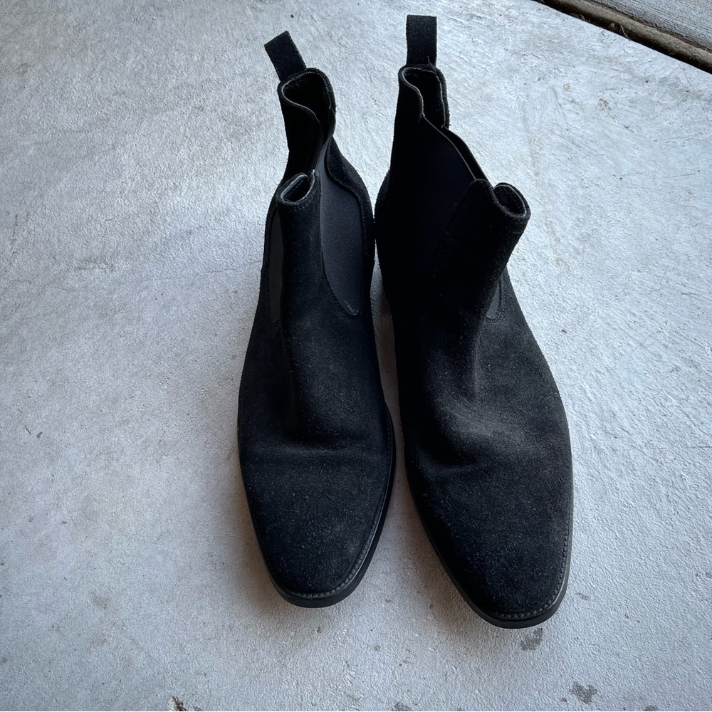 Men’s Aldo suede chukka boats. Size 11 - Picture 4 of 9